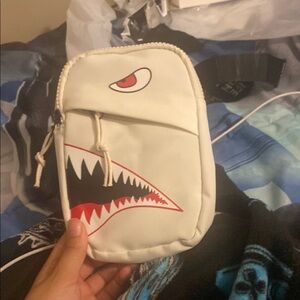 Shark Design Cream Bag